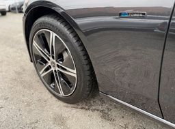 Zunanja slika - Mercedes-Benz C-Razred - C 300 EQ 4MATIC Le84.000km LED ACC WEBASTO ALU19 - 10 - Predogledna slika