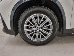 Zunanja slika - BMW iX - 1 eDrive20 - 12 - Predogledna slika