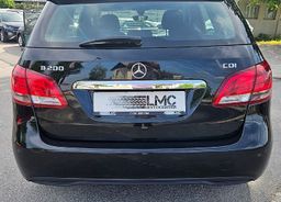 Zunanja slika - Mercedes-Benz B-Razred - 136ks °NAVIGACIJA° °TEMPOMAT° °PARK-SENZORJI° - 6 - Predogledna slika