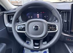 Zunanja slika - Volvo XC60 - B5P  Core AT AWD 3 leta garancije + 3 servisi - 10 - Predogledna slika