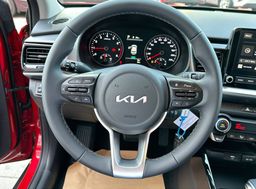 Zunanja slika - KIA Stonic - 1.2 DPI LX Urban + MT5 - 14 - Predogledna slika