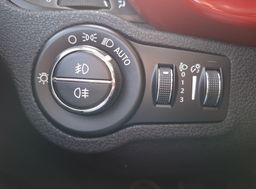 Zunanja slika - Fiat 500X - 1.0 City Cross 88kW - LEPO OHRANJEN - SERVISNA ZG. - 13 - Predogledna slika