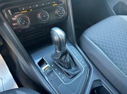 Zunanja slika - VW Tiguan - 2.0 TDI R LINE LED VIRTUAL RADAR LINE ASSIST NAV.. - 17 - Predogledna slika