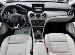 Zunanja slika - Mercedes-Benz GLA-Razred - STYLE°1.LAST°SLO°LED°DIG.KLIMA°PARK.SEN°96.000 KM - 11 - Predogledna slika