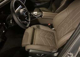 Zunanja slika - BMW i5 - eDrive40  AT - 10 - Predogledna slika