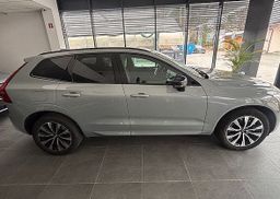 Zunanja slika - Volvo XC60 - B4  P  Plus Dark AT FWD. NAVY. FULL LED.360¨KAMERA - 2 - Predogledna slika