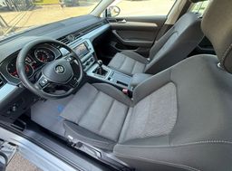 Zunanja slika - VW Passat - 2.0 TDI BMT Highline-Slovensko poreklo-Vel. serv.. - 9 - Predogledna slika