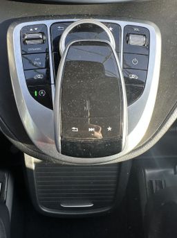 Zunanja slika - Mercedes-Benz V-Razred - V 220d dolgi-AVT.6+1-LED-EL.VRATA-VK-NAVI-ACC-LINE - 8 - Predogledna slika