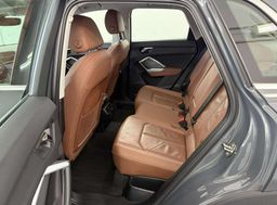 Notranja slika - Audi Q3 - 35 TDI S tronic.LED.ACC.KAMERA.USNJE.NAVI.DIZEL - 12 - Predogledna slika