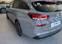 Zunanja slika - Hyundai i30 Wagon - 1.5 T-GDI 140 MHEV IMPRESSION RADAR WINTER MEMORY - 8 - Predogledna slika