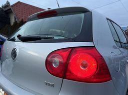 Zunanja slika - VW Golf - V 1.9 TDI SLO.VOZILO MULTIMEDIJA TEMPOMAT ALU16 - 10 - Predogledna slika