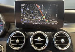 Zunanja slika - Mercedes-Benz C-Razred - C220d-AMG LINE-NAVI-TEMPOMAT-KAMERA-GRETJE SED-LED - 13 - Predogledna slika