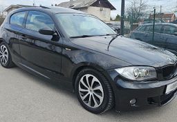 Zunanja slika - BMW Serija 1 - : 118d 143ks °M-PAKET° °STREŠNO OKNO° °XENON° - 4 - Predogledna slika