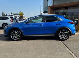 Zunanja slika - KIA XCeed - 1.5 T-GDi EX Way KAMERA-TEMPOMAT-GRETJE SEDEŽEV - 3 - Predogledna slika