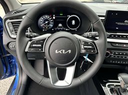 Zunanja slika - KIA XCeed - 1.6 T-GDi EX WAY ISG.7DCT - 13 - Predogledna slika