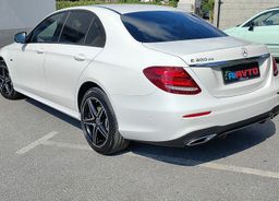 Zunanja slika - Mercedes-Benz E-Razred - LIMO-300-de-2X-AMG-LINE-WIDESCREN-360-KAM-LED-ACC- - 3 - Predogledna slika
