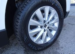 Zunanja slika - Seat Ateca - 1.0 TSI  HOLA 116KM - CELOETNE PNEVMATIKE - - 7 - Predogledna slika