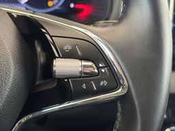 Zunanja slika - Škoda Karoq - 1,5 TSI - 16 - Predogledna slika