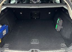 Zunanja slika - Volvo V60 - D3 AUT Business - LED - NAVI - 11 - Predogledna slika