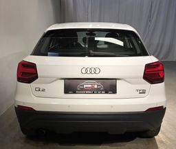 Zunanja slika - Audi Q2 - 1,0 TFSI CoD Sport S tronic SLO ACC LANE LED ALU - 4 - Predogledna slika