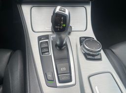 Zunanja slika - BMW Serija 5 - Touring: 520d 140 KW BI-XSENON.NAVI.USNJE.PDC S+Z - 12 - Predogledna slika