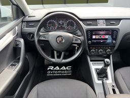 Zunanja slika - Škoda Octavia - Combi 2,0 TDI Style - 8 - Predogledna slika