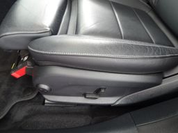 Notranja slika - Mercedes-Benz E-Razred - E 300 2.0 143kW 9G.NEMŠKI.KAMERA.ACC.USNJE - 22 - Predogledna slika