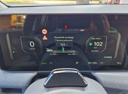 Zunanja slika - KIA EV3 - SKY 58kw - 11 - Predogledna slika