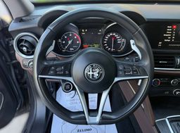 Zunanja slika - Alfa Romeo Stelvio - 2.2 Diesel LED NAVI TEMPOMAT KAMERA PDC USNJE TOP - 16 - Predogledna slika
