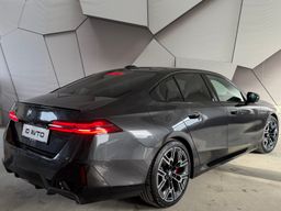 Zunanja slika - BMW Serija 5 - 5 Series Limousine 540D AUT. XDRIVE - 2 - Predogledna slika