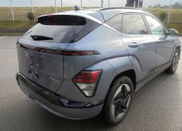 Zunanja slika - Hyundai Kona - Electric 48.6 kWh 99kW PREMIUM°Winter°Topl.črp° - 4 - Predogledna slika