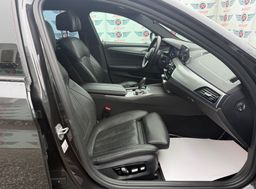 Zunanja slika - BMW Serija 5 - Touring: 530d xDrive M-sport VIRT HEAD UP 360CAM PANO LE - 10 - Predogledna slika