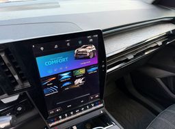 Zunanja slika - Renault Austral - 1.3 MHEV TECHNO AUT. 1.LASTNIK SLO.VOZILO FULL LED - 18 - Predogledna slika