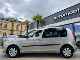 Zunanja slika - Škoda Roomster - 1.2 AMBITION FRESH 86 KM SLO 1.LASTNICA - 4 - Predogledna slika