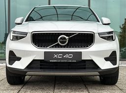 Zunanja slika - Volvo XC40 - B3 P Core AT DCT - 2 - Predogledna slika