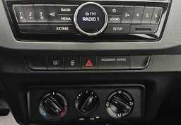Zunanja slika - Škoda Fabia - 1.0 TSI 95ks °2-UPORABNIK° °LED° ° USB ° - 11 - Predogledna slika