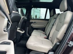 Zunanja slika - Volvo XC90 - B5 AWD Ultra Bright Avt. 7s AT AWD - 10 - Predogledna slika