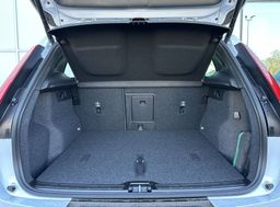 Zunanja slika - Volvo XC40 - B3 P Core AT DCT - 12 - Predogledna slika