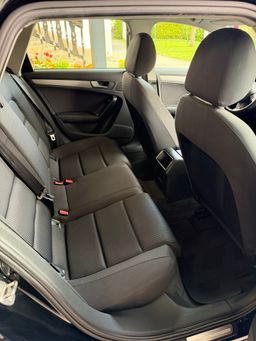 Notranja slika - Audi A4 - Avant 2,0 TDI Multitronic - 5 - Predogledna slika