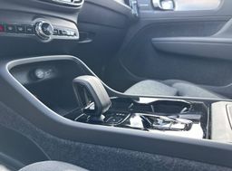 Zunanja slika - Volvo XC40 - B3P Plus Dark Avt. - 20 - Predogledna slika