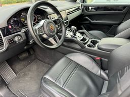 Notranja slika - Porsche Cayenne - Porsche - 6 - Predogledna slika