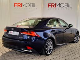 Zunanja slika - Lexus IS - 300h Base - 6 - Predogledna slika