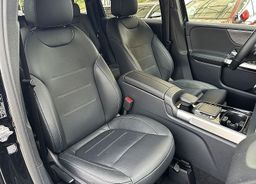 Zunanja slika - Mercedes-Benz GLB-Razred - GLB 200d-AVT.-MULTIBEAM LED-WIDESCREEN-18COL-NAVI - 11 - Predogledna slika