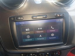 Notranja slika - Dacia Sandero - Stepway 1,5 dCi 90 - 9 - Predogledna slika