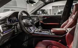 Zunanja slika - Audi SQ8 - MATRIX-KEYLESS-PANO-ZRAČNO-USNJE-VIRTUAL-HLAJ-22C - 11 - Predogledna slika