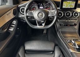 Zunanja slika - Mercedes-Benz C-Razred - C200d AMG LIN-PANO.-GRETJE-NAVI.-EL PRTLJAZNIK... - 13 - Predogledna slika