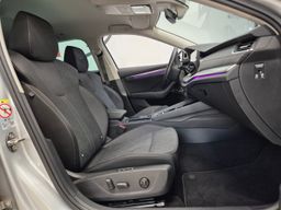 Zunanja slika - Škoda Octavia - Combi Style 2.0 TDI DSG - 10 - Predogledna slika