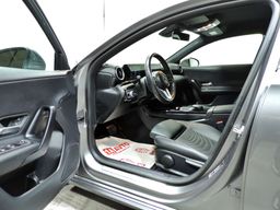 Zunanja slika - Mercedes-Benz A-Razred - A 200 d 8G-DCT LED-KAMERA-USNJE…. - 9 - Predogledna slika