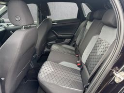 Zunanja slika - VW Polo - 1,0 TSI R-Line - 7 - Predogledna slika