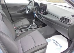 Zunanja slika - Hyundai i30 Wagon - 1.5 MPI 96 STYLE°16ALU˘Winter°RAC°rg° ZALOGA ° - 10 - Predogledna slika